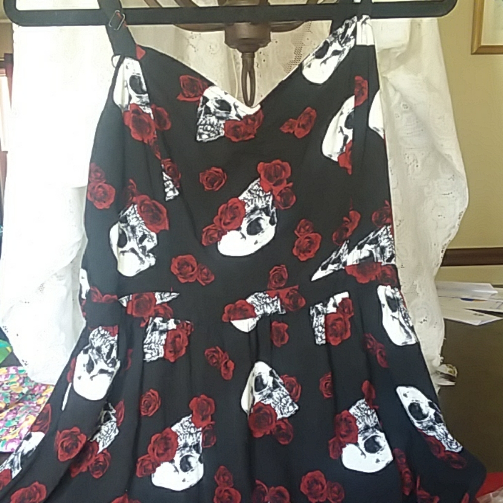Hot topic sleeveless dress